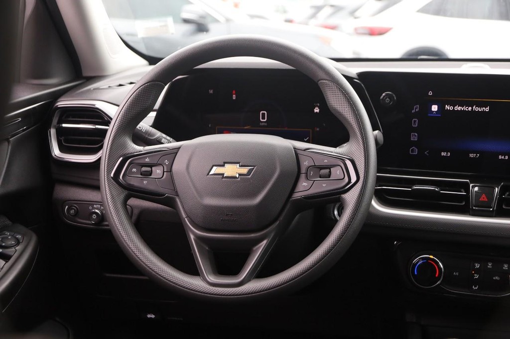 Chevrolet TrailBlazer Vehicle Full-screen Gallery Image 20