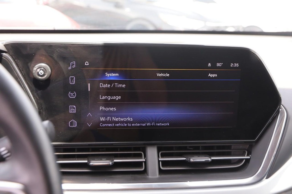 Chevrolet Trax Vehicle Full-screen Gallery Image 15