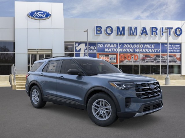 Ford Explorer Vehicle Full-screen Gallery Image 7