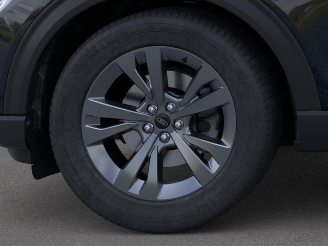 Ford Explorer Vehicle Full-screen Gallery Image 19