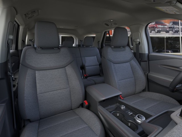 Ford Explorer Vehicle Image 10