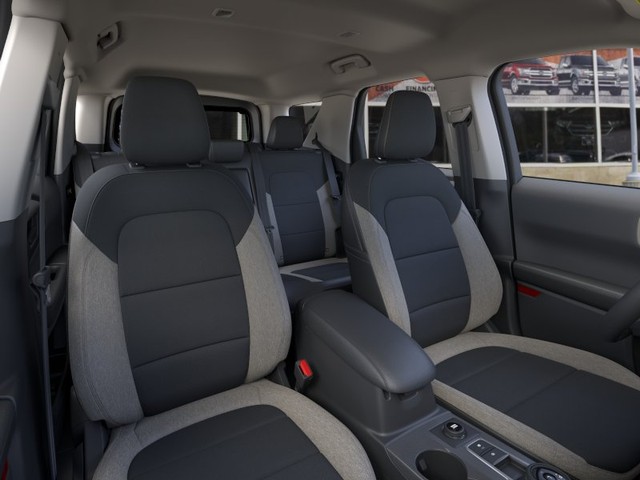 Ford Bronco Sport Vehicle Full-screen Gallery Image 10