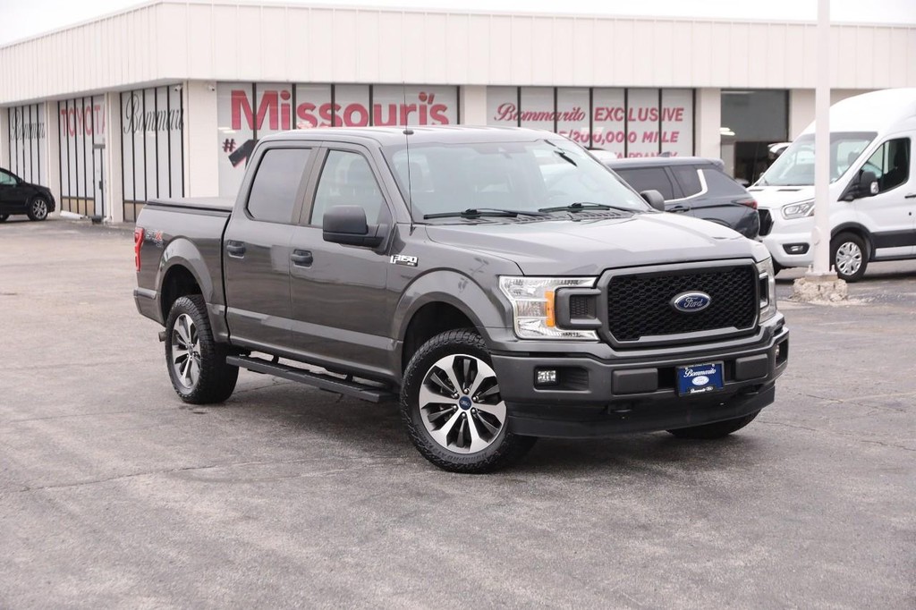 Ford F-150 Vehicle Image 02