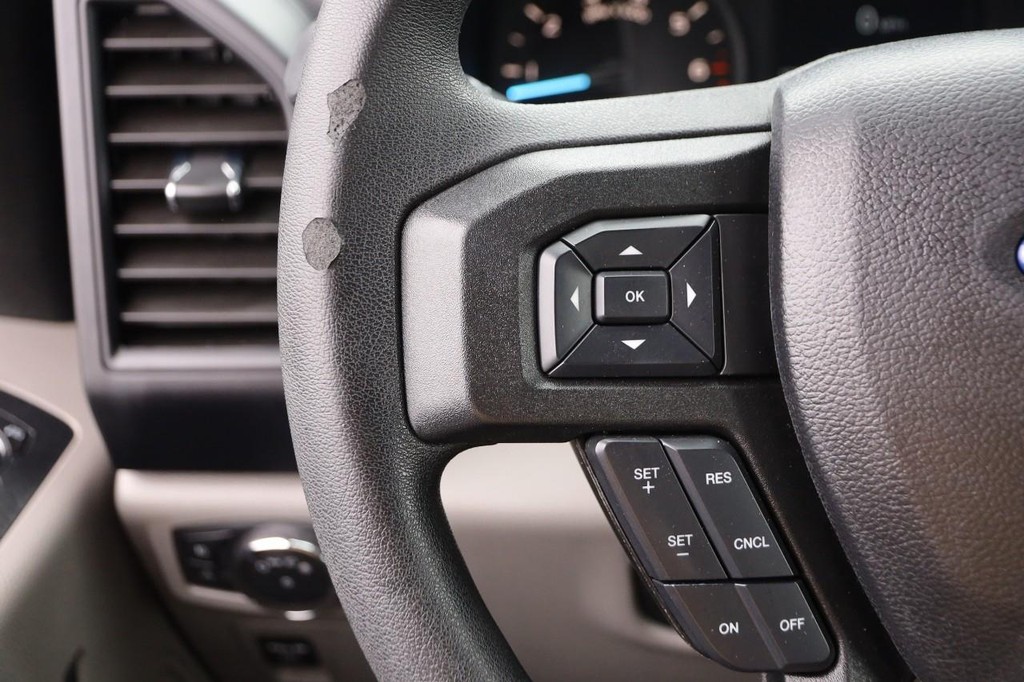 Ford F-150 Vehicle Image 11