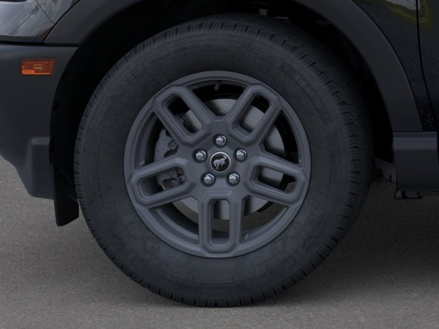 Ford Bronco Sport Vehicle Full-screen Gallery Image 19