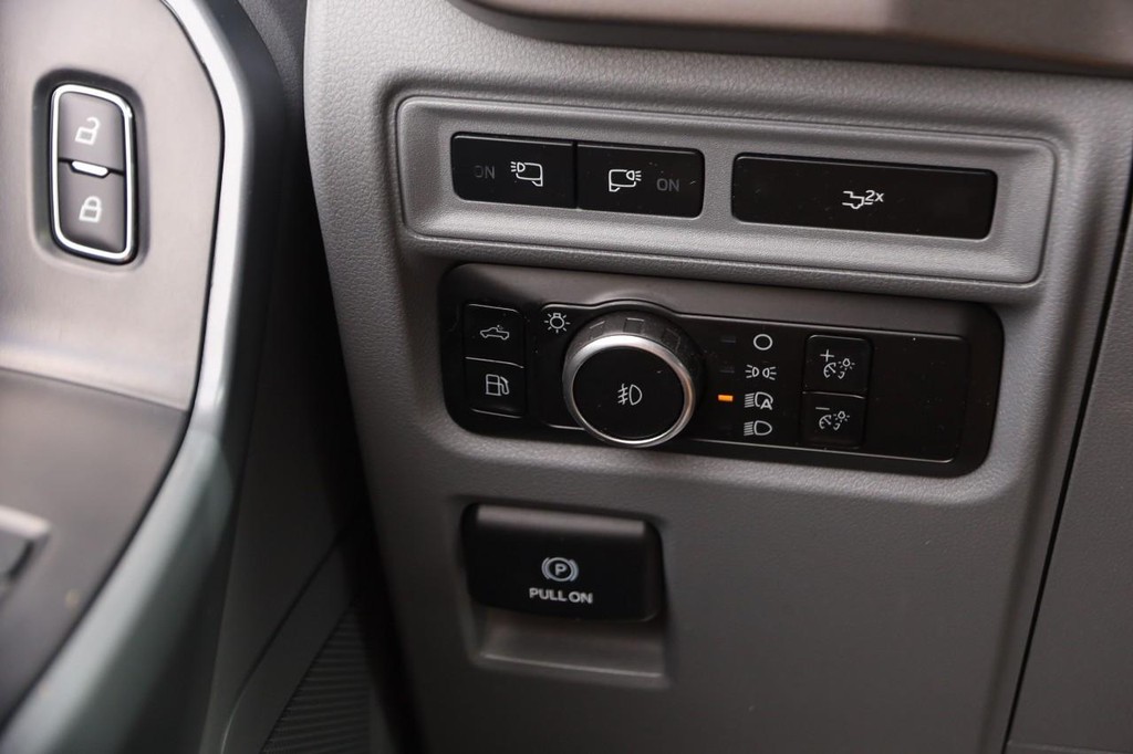 Ford F-150 Vehicle Image 21