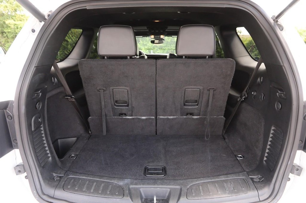 Dodge Durango Vehicle Full-screen Gallery Image 07