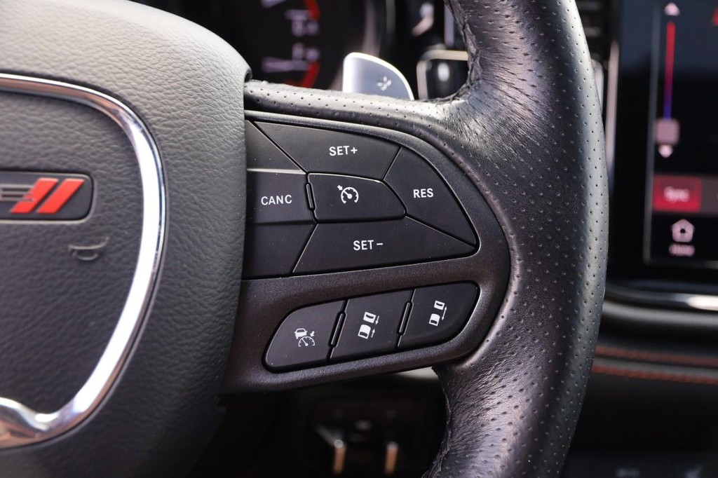Dodge Durango Vehicle Full-screen Gallery Image 14