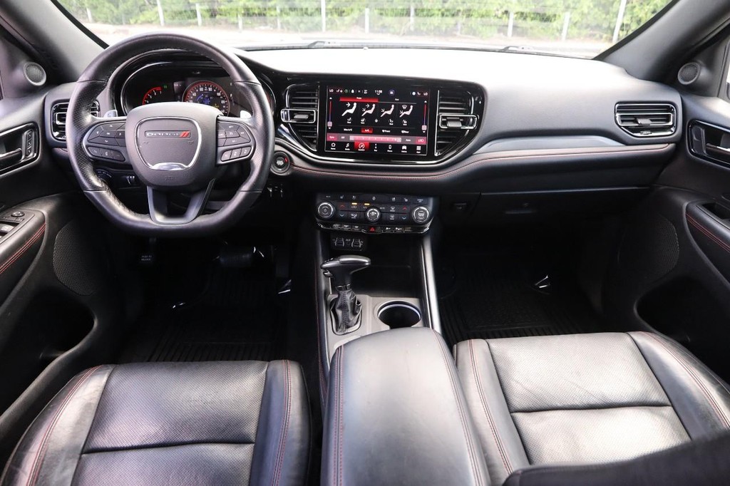 Dodge Durango Vehicle Full-screen Gallery Image 23