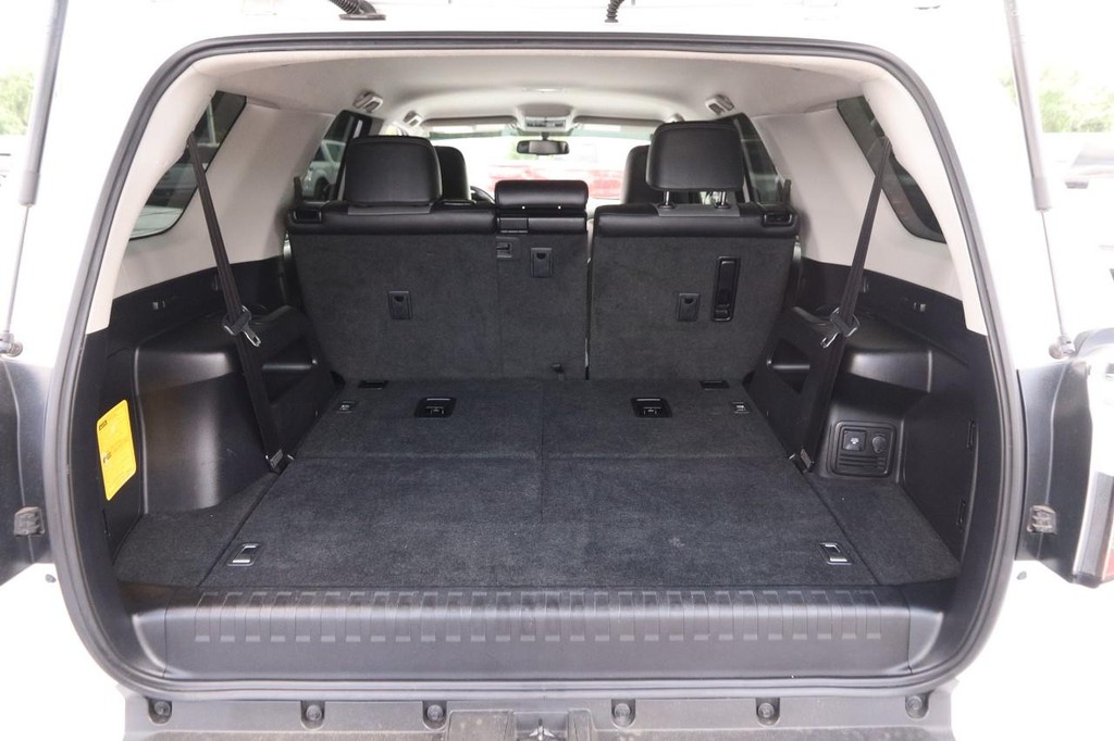 Toyota 4Runner Vehicle Image 07