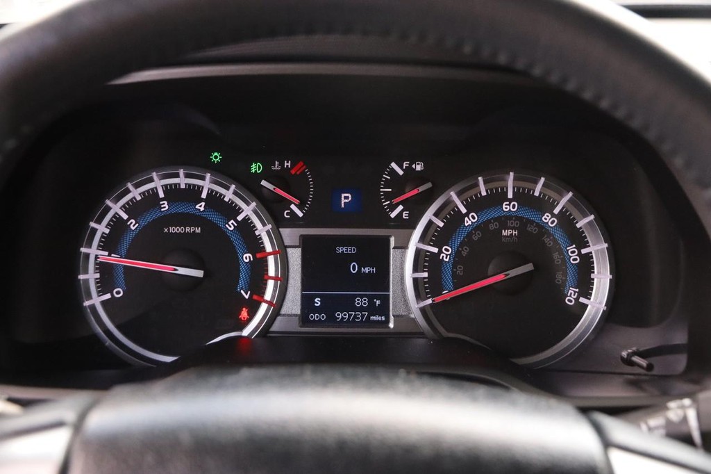 Toyota 4Runner Vehicle Image 14