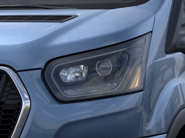Ford Transit Passenger Wagon Vehicle Image 18