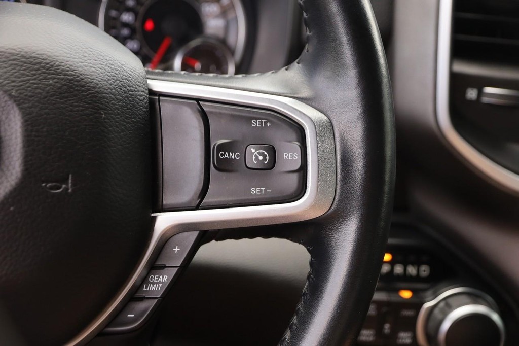 Ram 1500 Vehicle Image 12