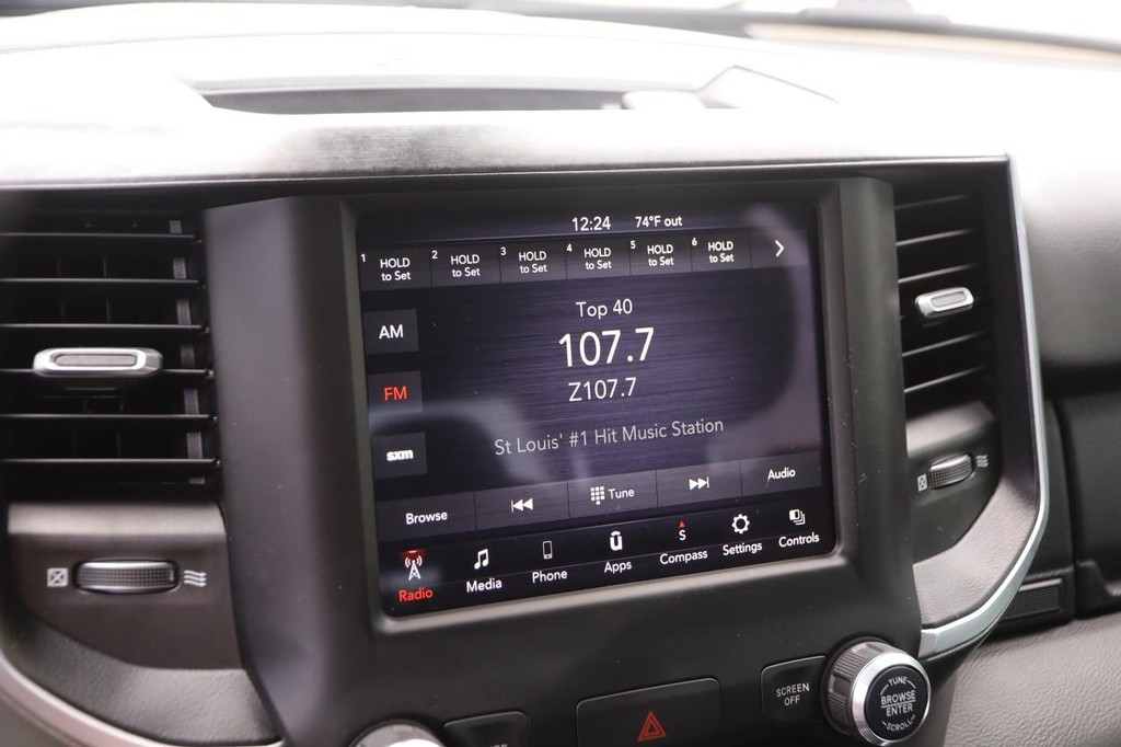 Ram 1500 Vehicle Image 17