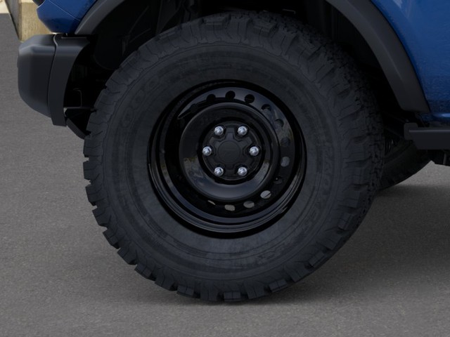 Ford Bronco Vehicle Full-screen Gallery Image 21