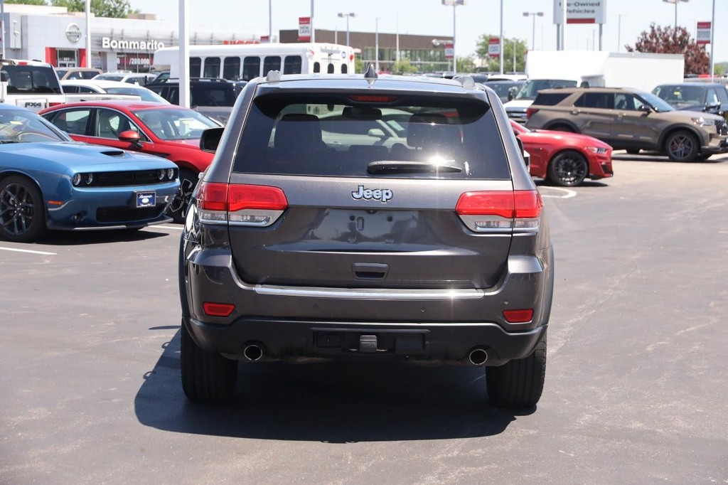 Jeep Grand Cherokee Vehicle Full-screen Gallery Image 6