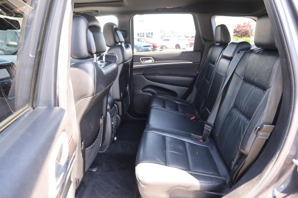 Jeep Grand Cherokee Vehicle Full-screen Gallery Image 10