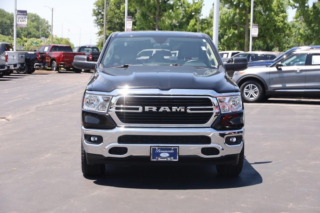Ram 1500 Vehicle Full-screen Gallery Image 4