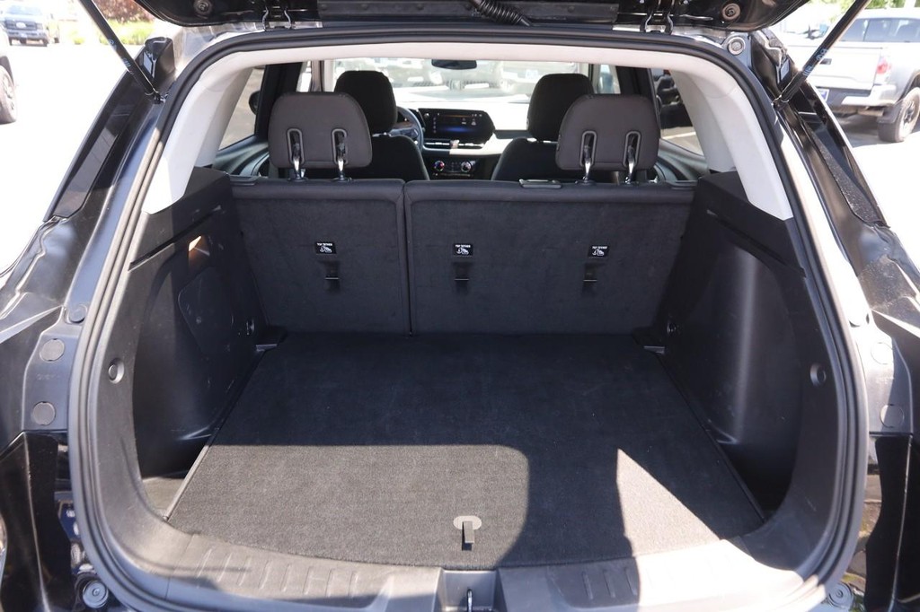 Chevrolet TrailBlazer Vehicle Full-screen Gallery Image 07