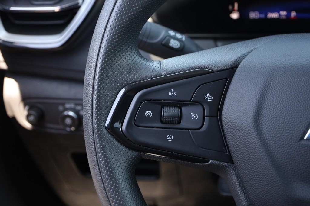 Chevrolet TrailBlazer Vehicle Full-screen Gallery Image 11