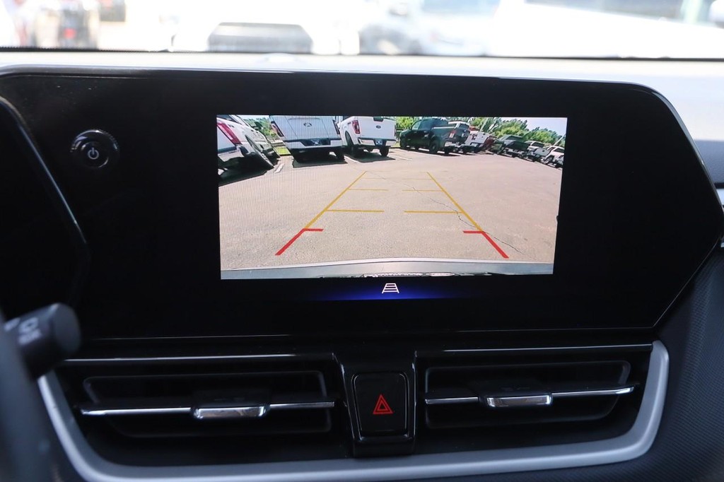 Chevrolet TrailBlazer Vehicle Full-screen Gallery Image 16