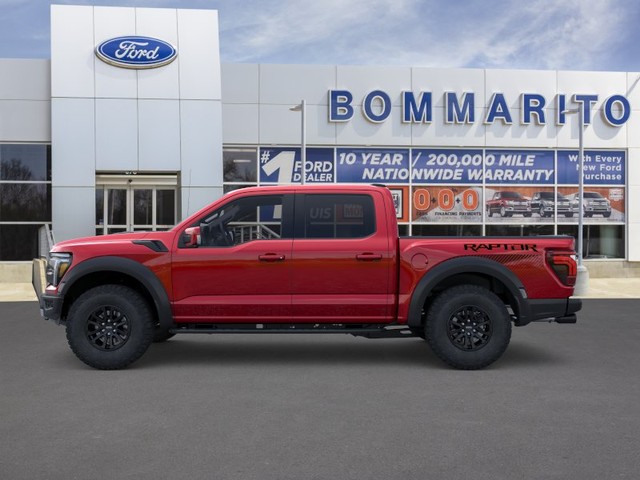Ford F-150 Vehicle Full-screen Gallery Image 3