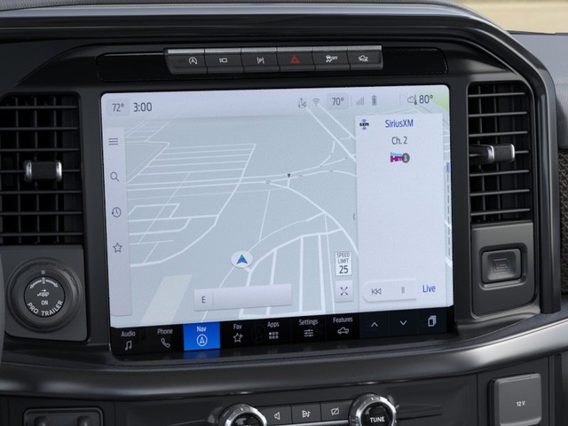 Ford F-150 Vehicle Full-screen Gallery Image 14