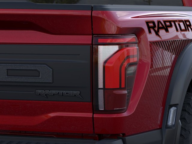 Ford F-150 Vehicle Full-screen Gallery Image 21