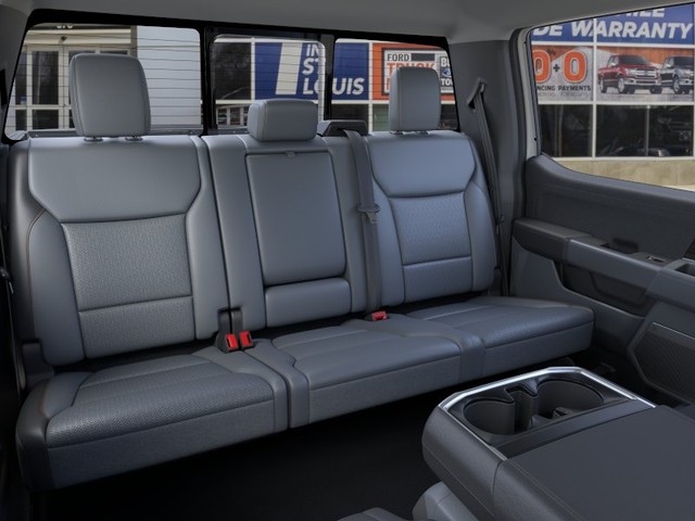 Ford F-150 Vehicle Full-screen Gallery Image 11