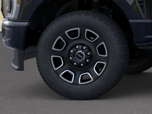 Ford Super Duty F-250 SRW Vehicle Image 19