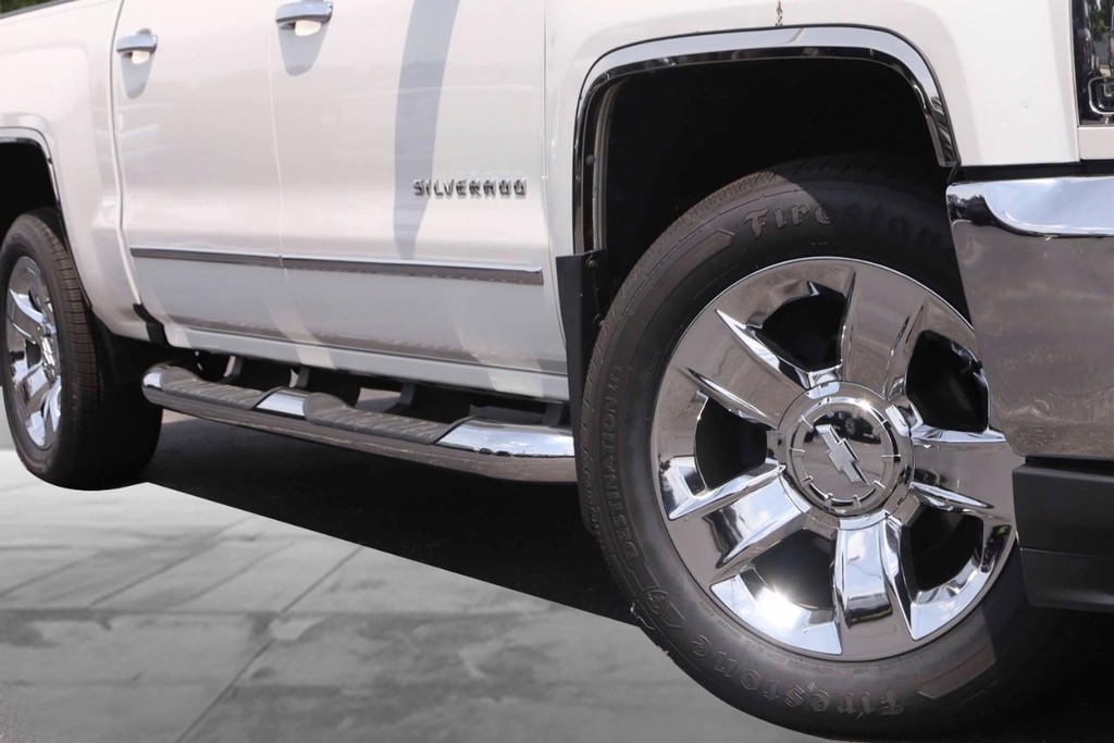 Chevrolet Silverado 1500 Vehicle Image 03