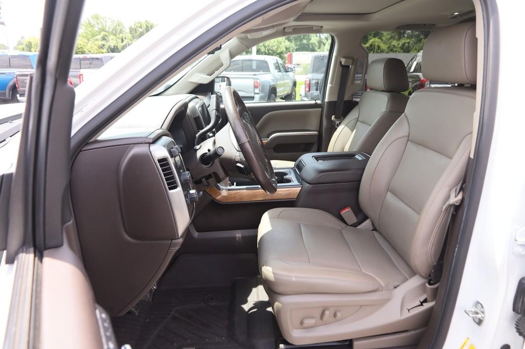 Chevrolet Silverado 1500 Vehicle Image 09