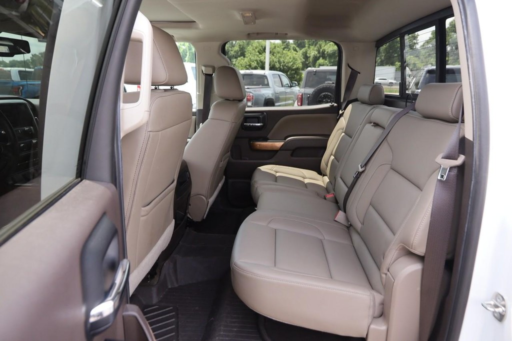 Chevrolet Silverado 1500 Vehicle Image 10