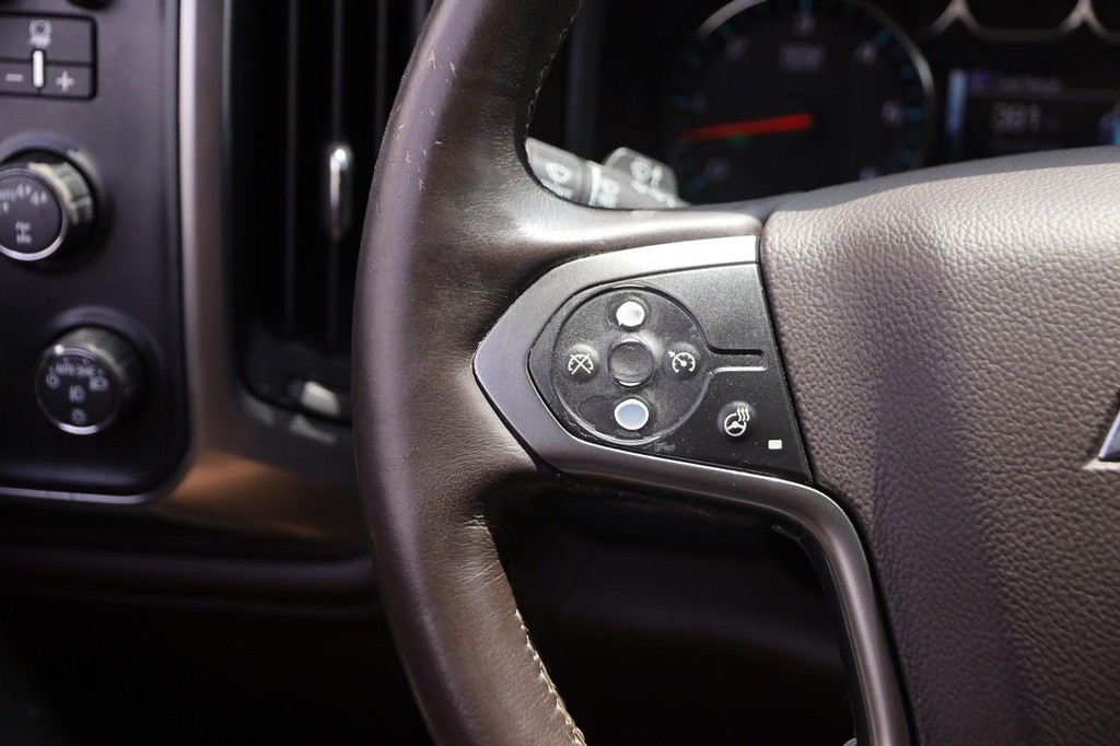 Chevrolet Silverado 1500 Vehicle Image 12