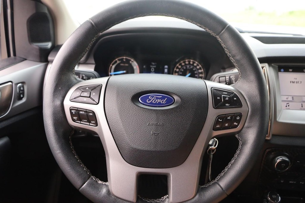 Ford Ranger Vehicle Full-screen Gallery Image 10