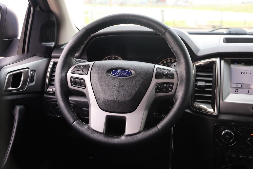 Ford Ranger Vehicle Full-screen Gallery Image 22