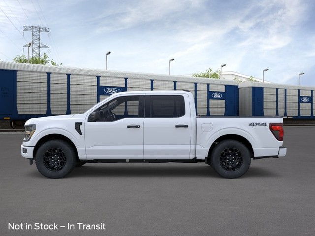Ford F-150 Vehicle Full-screen Gallery Image 3