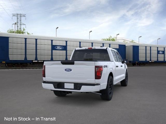 Ford F-150 Vehicle Full-screen Gallery Image 8