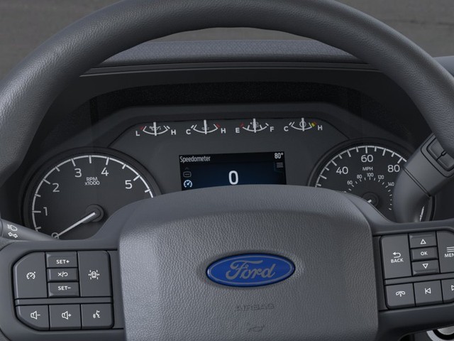 Ford F-150 Vehicle Full-screen Gallery Image 13