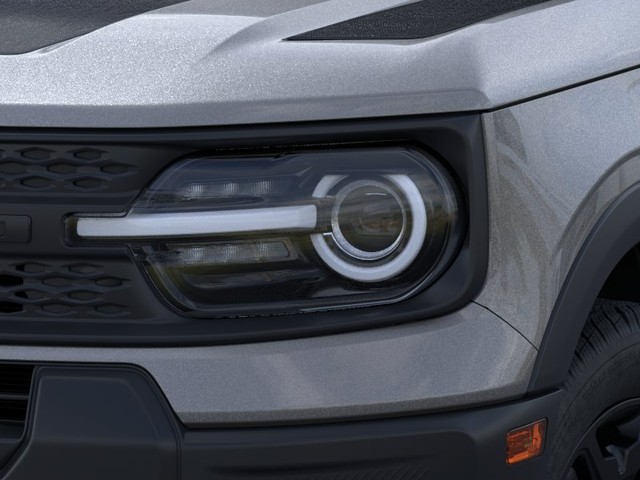 Ford Bronco Sport Vehicle Full-screen Gallery Image 18