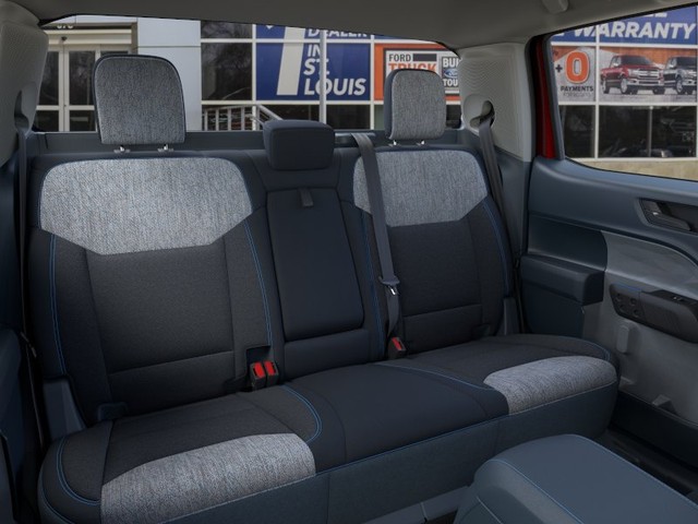 Ford Maverick Vehicle Full-screen Gallery Image 11