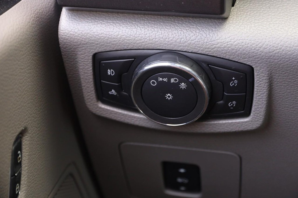 Ford F-150 Vehicle Image 20