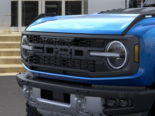 Ford Bronco Vehicle Image 19