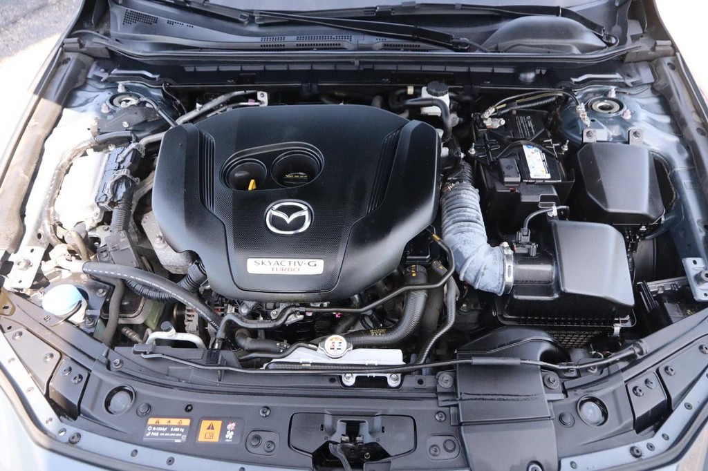 Mazda Mazda3 Sedan Vehicle Image 27