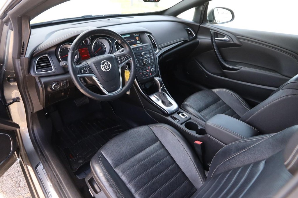 Buick Cascada Vehicle Full-screen Gallery Image 19