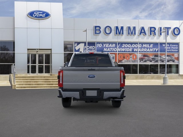 Ford Super Duty F-250 SRW Vehicle Image 05