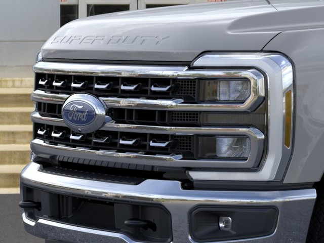 Ford Super Duty F-250 SRW Vehicle Image 17