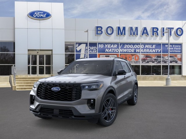 Ford Explorer Vehicle Image 02