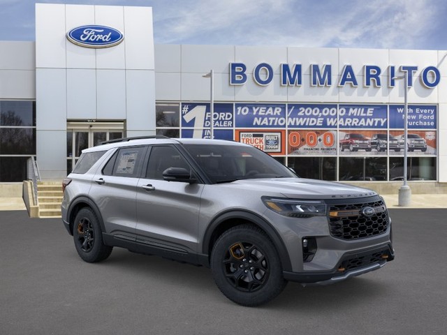 Ford Explorer Vehicle Image 07