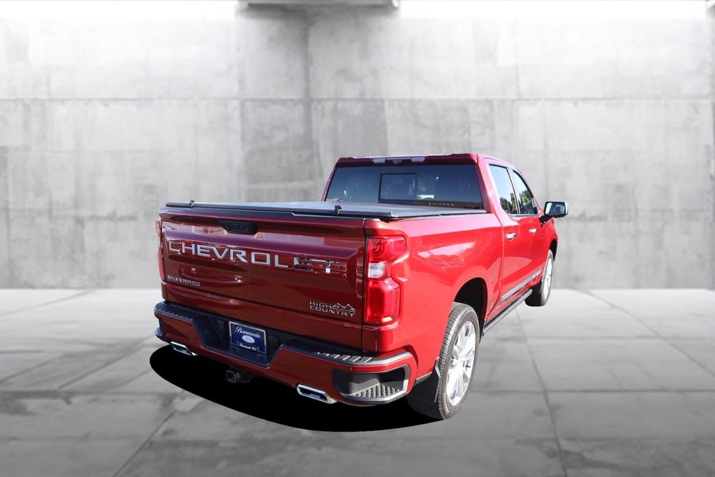 Chevrolet Silverado 1500 Vehicle Full-screen Gallery Image 07